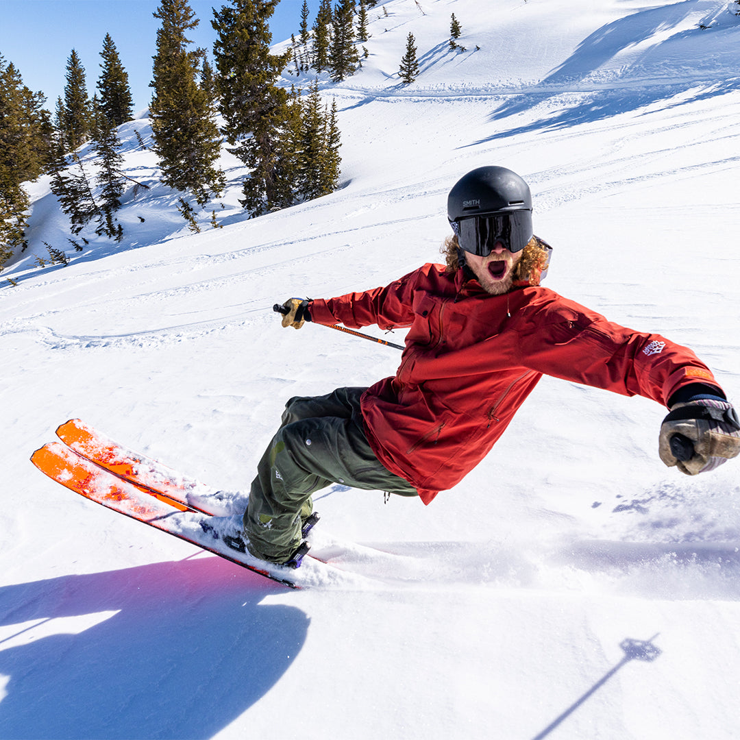 blacking-out-proform-goggle_0001_RM-PV-24_25Goggles-86_Lifestyle.jpg