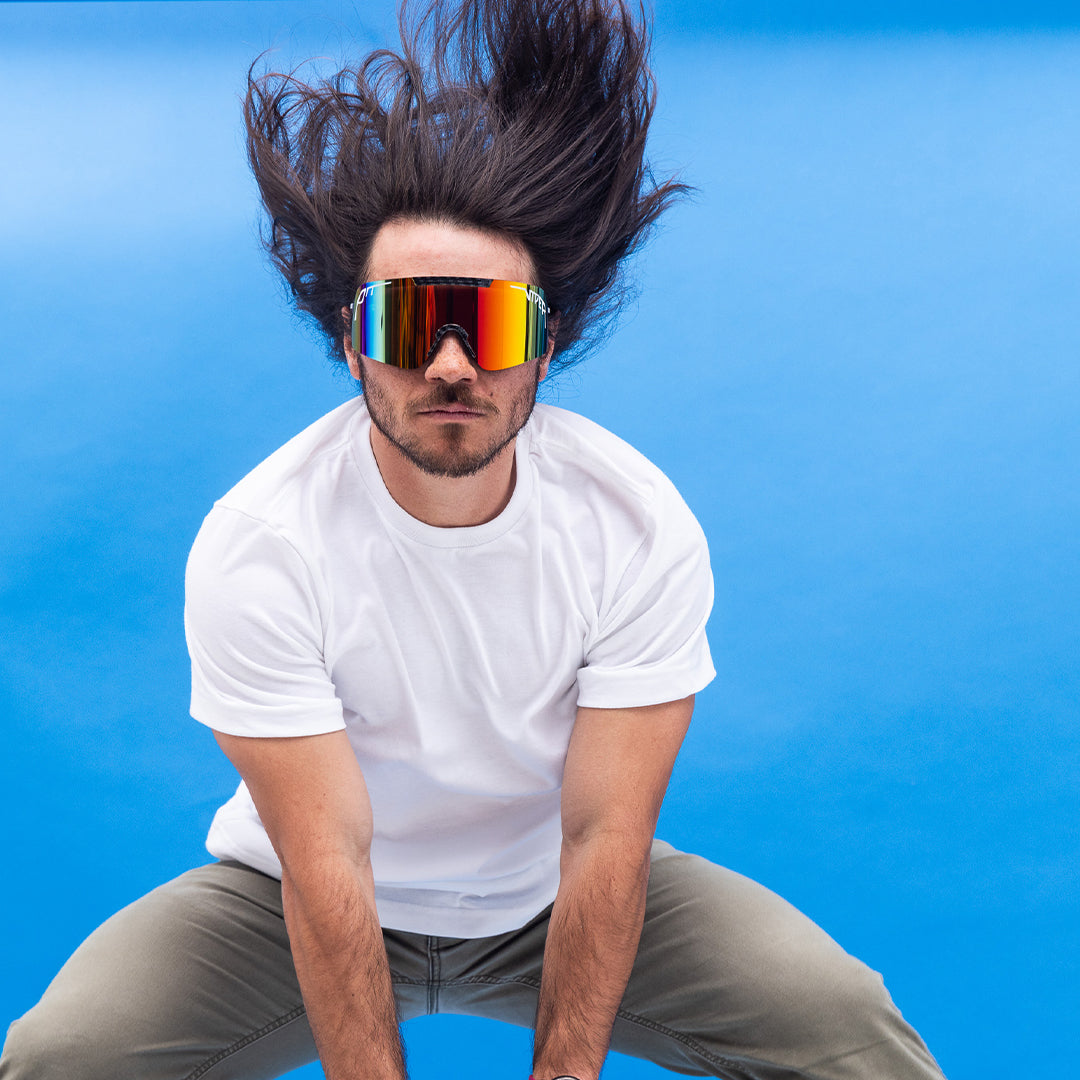 lightweight-rainbow-synthesizer_0001_PV_May_NewColors_Studio_AdamClark_0308_6e479bcb-60ac-4307-ac64-cff1eb4a31f6.jpg