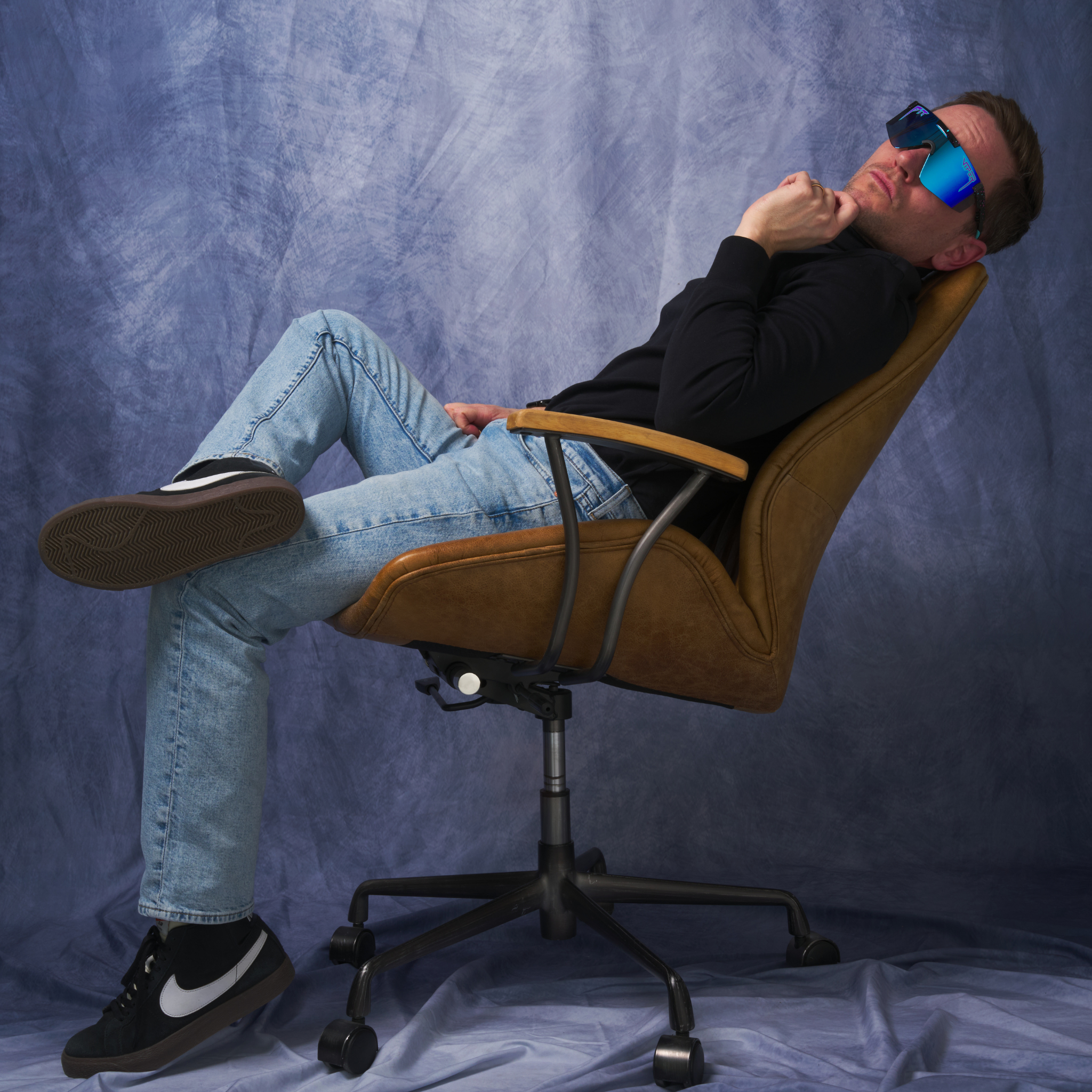 midnight-original-2.0-regular-z87-blue.png